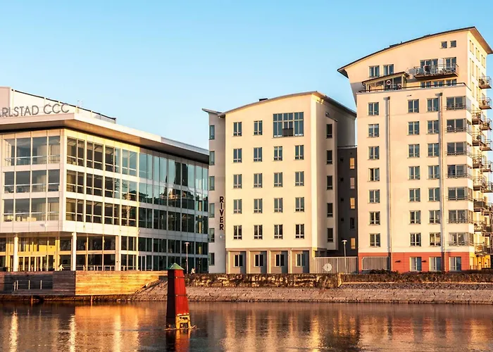 Best Western Hotel River C